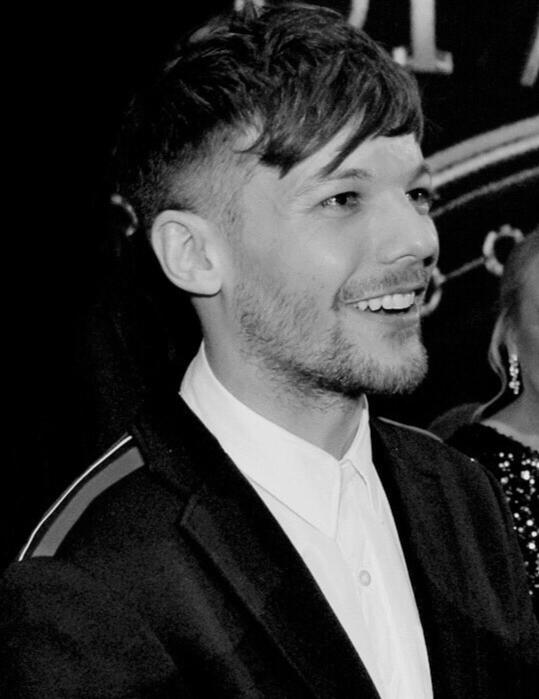 Louis tomlinson